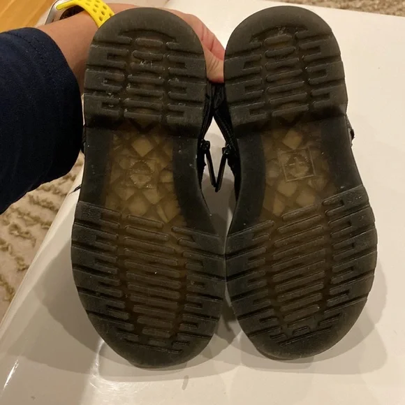 Dr Martens boots. Great condition - Picture 4 of 5